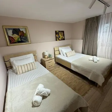 Apartment Cozy 31 With Garden, Bbq & Free Parking *
